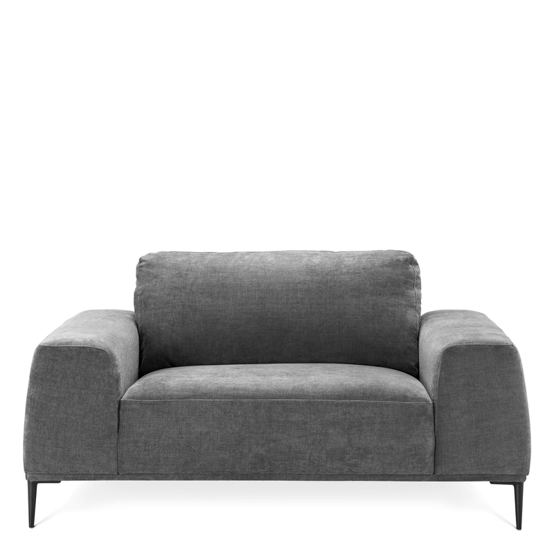 Loveseat Montado