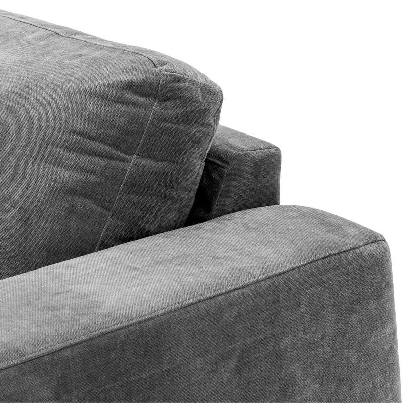 Loveseat Montado